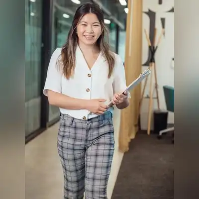 穆霜橙